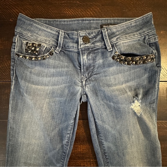 Black Orchid Hurricanea Studded Skinny Jeans Blue Distress Size 25 Edgy Rocker - Picture 6 of 17